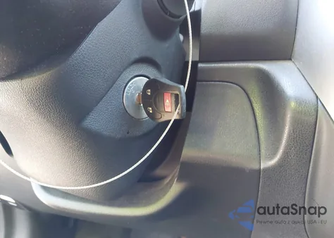 2015 Nissan Versa Note Sr из США, поврежденный, VIN 3N1CE2CP4FL444791